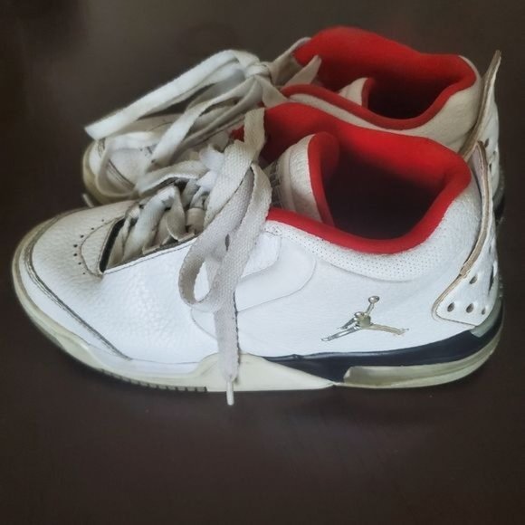 Jordans size 5.5 y Clearance